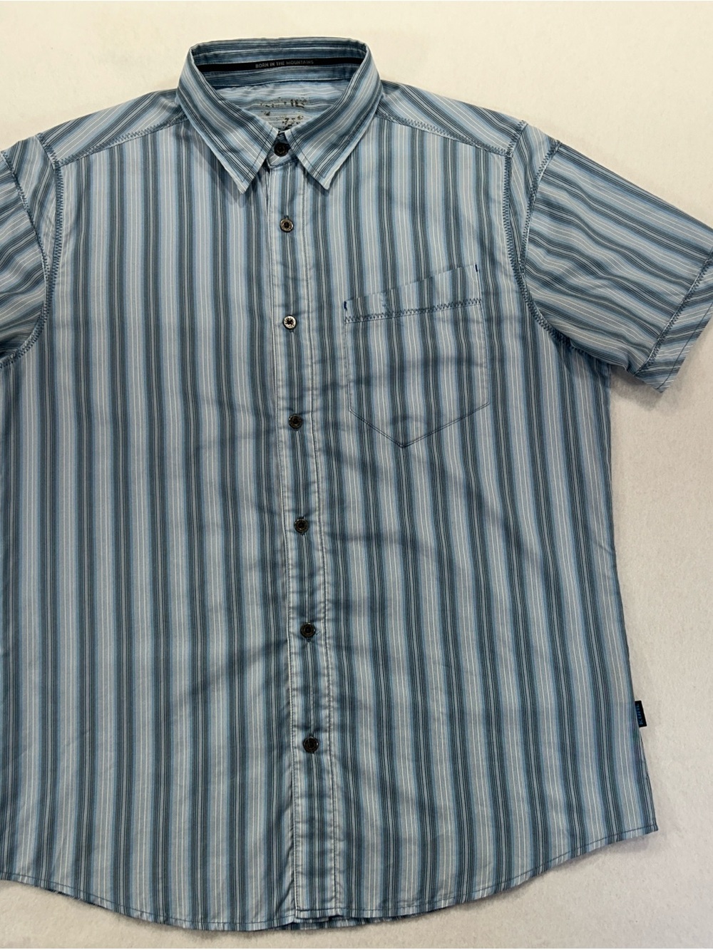 Kuhl Men’s Small Short Sleeve Button Up Shirt Blue Stripe Outdoor Hiking